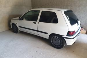 renault clio 1.8 16v
