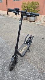 monopattino elettrico