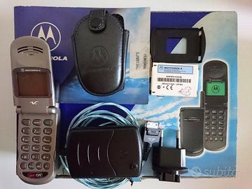 Motorola V3688 Dual Band Optimax Custodia Pelle