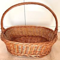 Cestino con manico in vimini