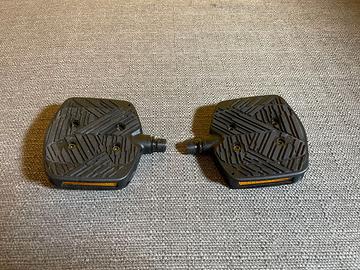 Pedali Look Geo Trekking Grip Ibridi Flat / SPD