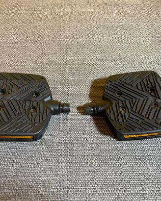 Pedali Look Geo Trekking Grip Ibridi Flat / SPD