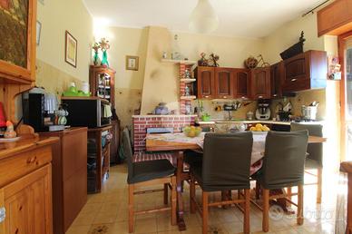3 LOCALI A AGROPOLI