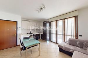 BILOCALE CON TERRAZZO, BOX E CANTINA IN CLASSE A!!