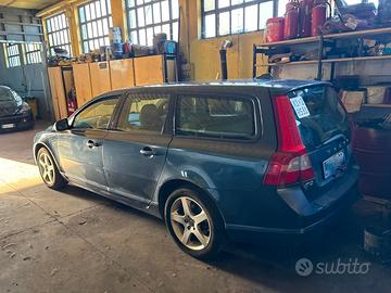 Volvo V70 2.4 D Momentum