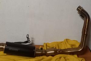 scarico completo shark per yamaha tracer 7