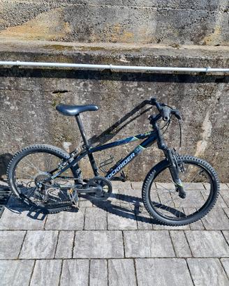 Mountain bike rockrider 20