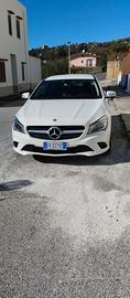 Mercedes  cla