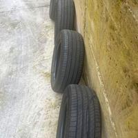 N4 MICHELIN PRIMACY 4 215 60 R17 4000KM COME NUOVE