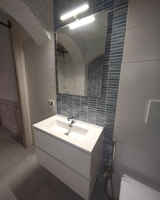 MOBILE BAGNO + SPECCHIO CON LED