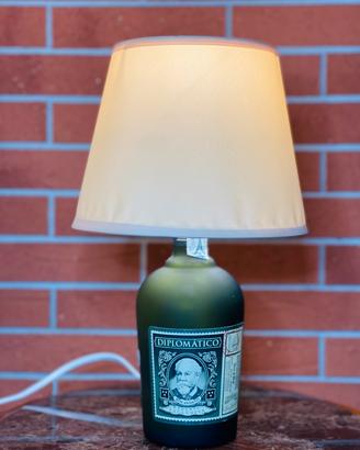 Lampada Diplomatico
