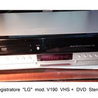 Videoregistratore  VHS + DVD