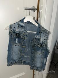 giacche smanicate jeans e nera