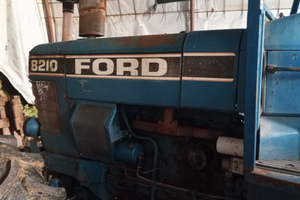 Ford 8210DT