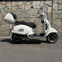 Vespa gts 300 super