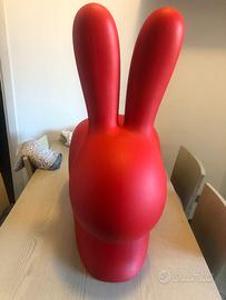 Qeeboo Rabbit Chair sedia decorativa Rossa