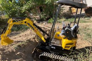 MINIESCAVATORE NUOVO KUBOTA 18 QL GIROSAGOMA