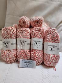 4 gomitoli di cotone firmato Valentino