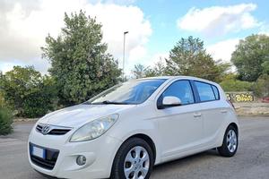 Hyundai i20 1.2 benz. 5porte - 2012