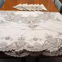 Tovaglia Ecrù Rotonda Ricamata A Mano+8 Tovaglioli