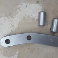 Triumph staffa scarico alto