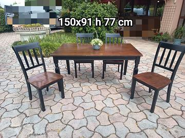 tavolo da cucina con 4 sedie