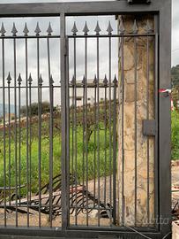 cancello scorrevole ferro 