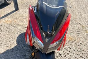 kymco x-town 300i abs