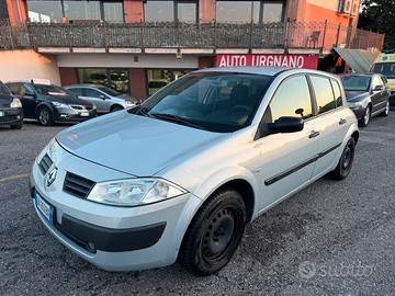 Renault megane 1.4