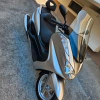 Yamaha Majesty 400