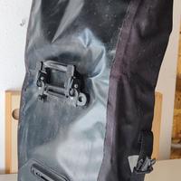 Borse cicloturismo da riparare 