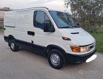 iveco daily 35 s11 2.8jtd doppia porta dx sx 