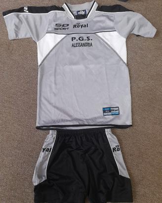 magliette pantaloncini calcio