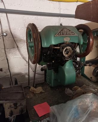 Cucitrice per calzature FIMAC