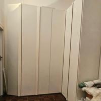 Armadio con cabina ad angolo