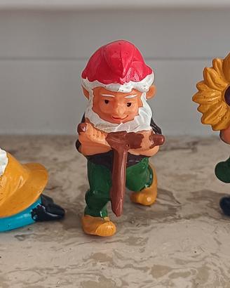 Gnomi sorprese Kinder 