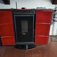Stufa a pellet Extraflame modello Elisir Bordeaux 