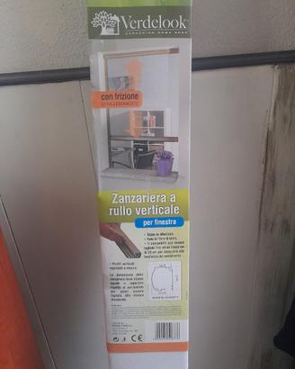 zanzariera a rullo