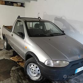 fiat strada 