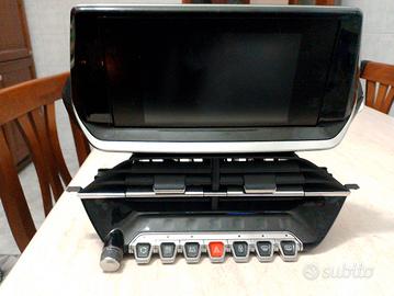 display e comandi Peugeot 208