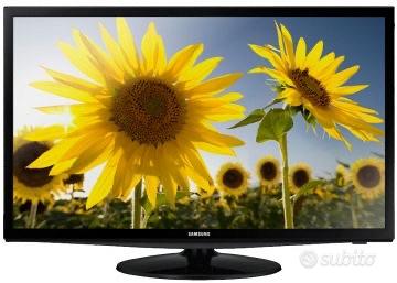 Monitor TV Samsung da 24 pollici gaming pc