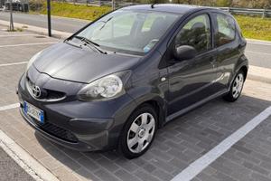 Toyota Aygo 1.0 12 V VVT-I neopatentati 2008