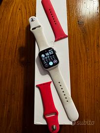 Apple Watch serie 4 da 44 mm in alluminio