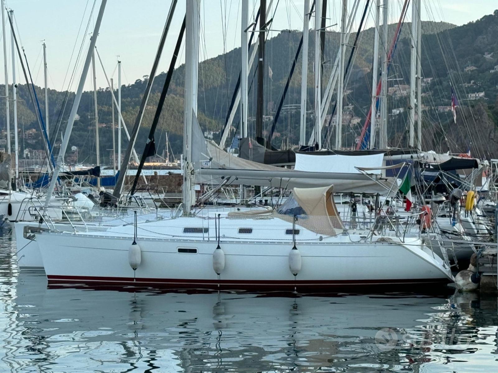 Beneteau Oceanis 311 — Vedi foto 1