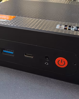 Mini PC 7840hs Radeon 780M SSD 1TB NVME 32GB DDR5