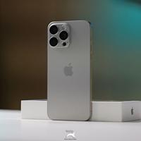 iPhone 15 Pro Max 512GB pari al nuovo + 5 cover