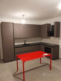 Tavolo CIACCI Mod. PRADO rosso 140x80 allungabile