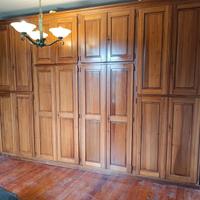 ARMADIO IN NOCE AMERICANO MASSELLO