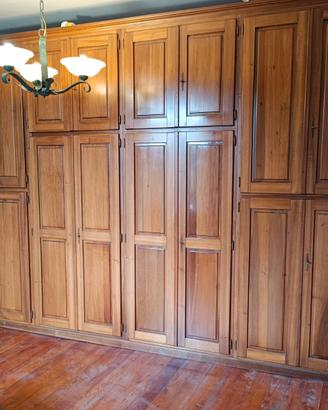 ARMADIO IN NOCE AMERICANO MASSELLO