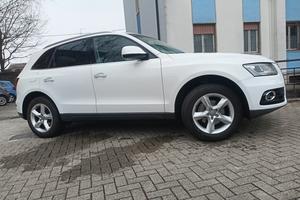audi q5 s. tronic quattro 